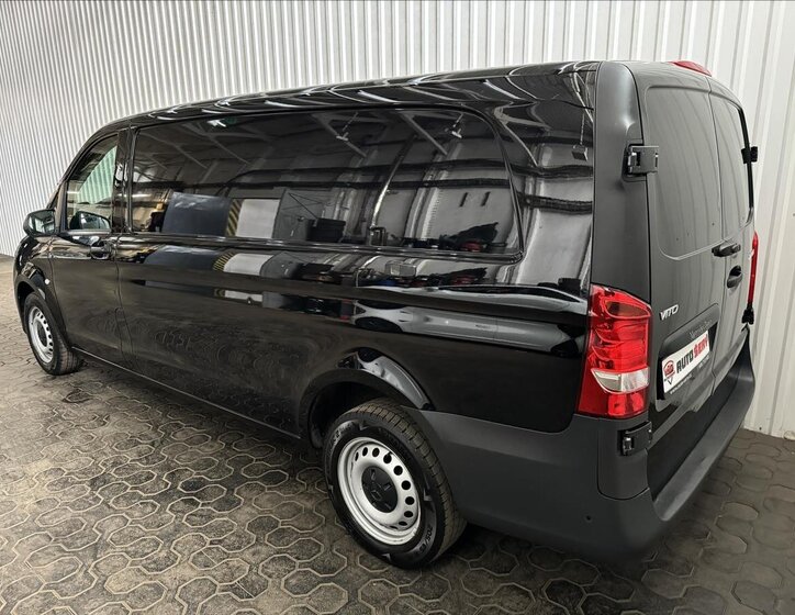 Mercedes-Benz Vito 6
