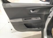 Ford Transit Courier 17