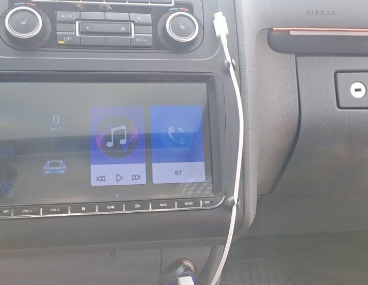 Volkswagen Touran SUV / Terénní 0,0 77 kw