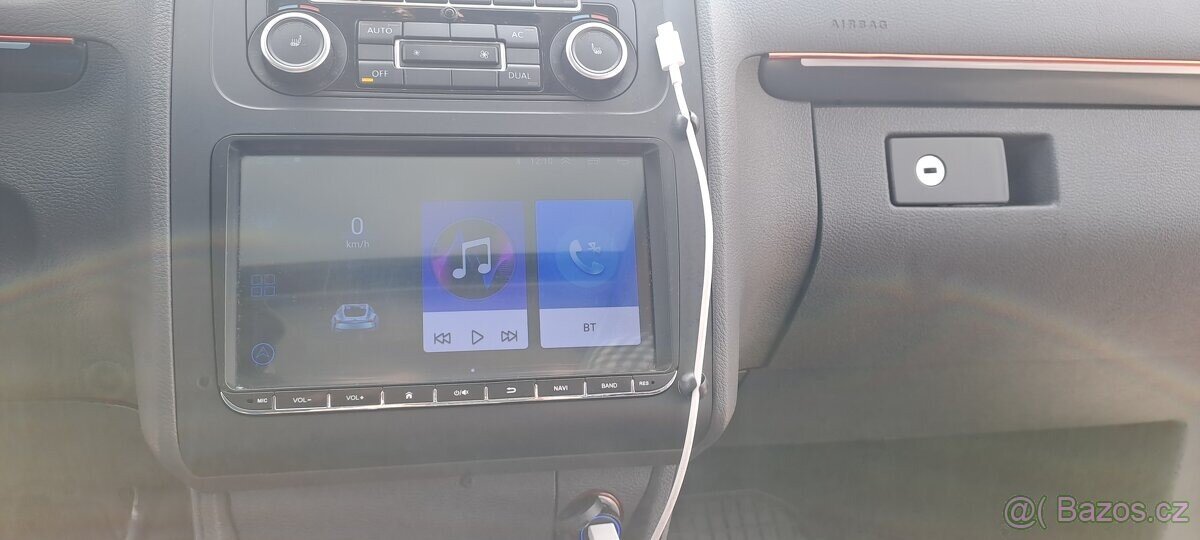 Volkswagen Touran SUV / Terénní 0,0 77 kw