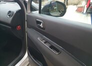 Peugeot 5008 MPV 1,6 l 88 kw