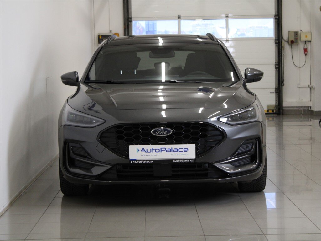 Ford Focus Kombi 999,0 114 kw