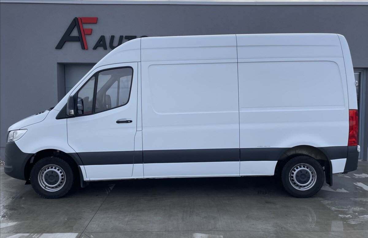 Mercedes-Benz Sprinter Skříň 2,1 l 105 kw