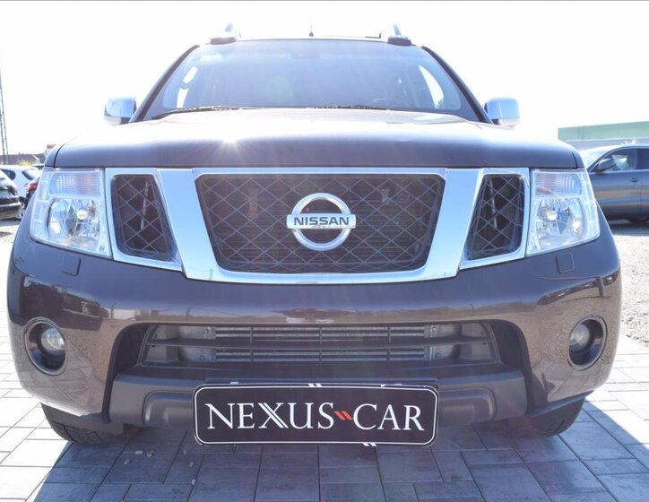 Nissan Navara Pick-up 3,0 l 170 kw