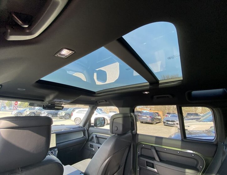 Land Rover Defender SUV / Terénní 3,0 l 258 kw