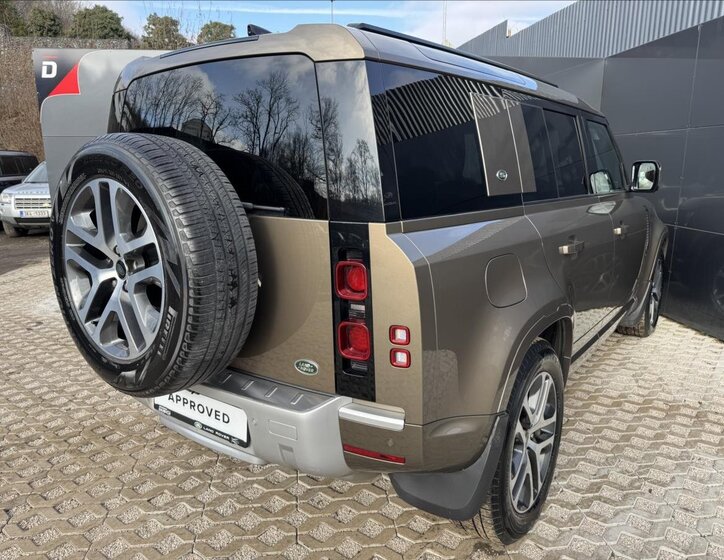 Land Rover Defender SUV / Terénní 3,0 l 183 kw