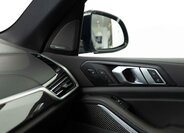 BMW X5 SUV / Terénní 4,4 l 390 kw