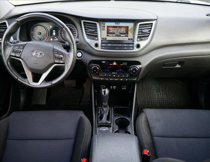 Hyundai Tucson 8
