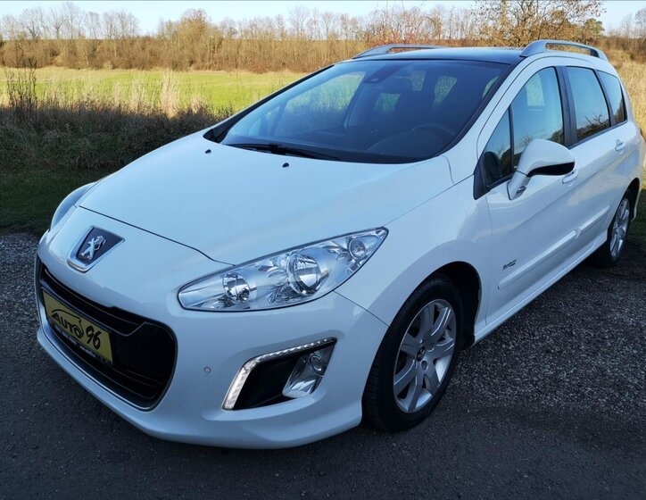 Peugeot 308 1