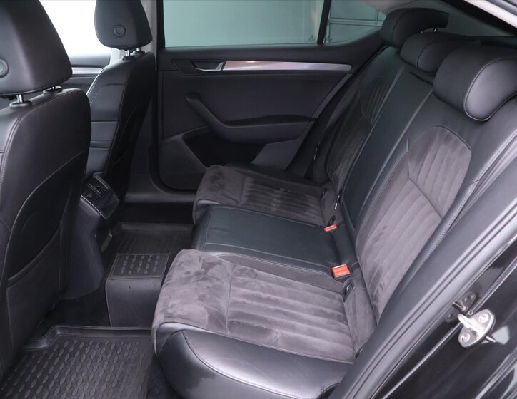 Škoda Superb Sedan 2,0 l 110 kw