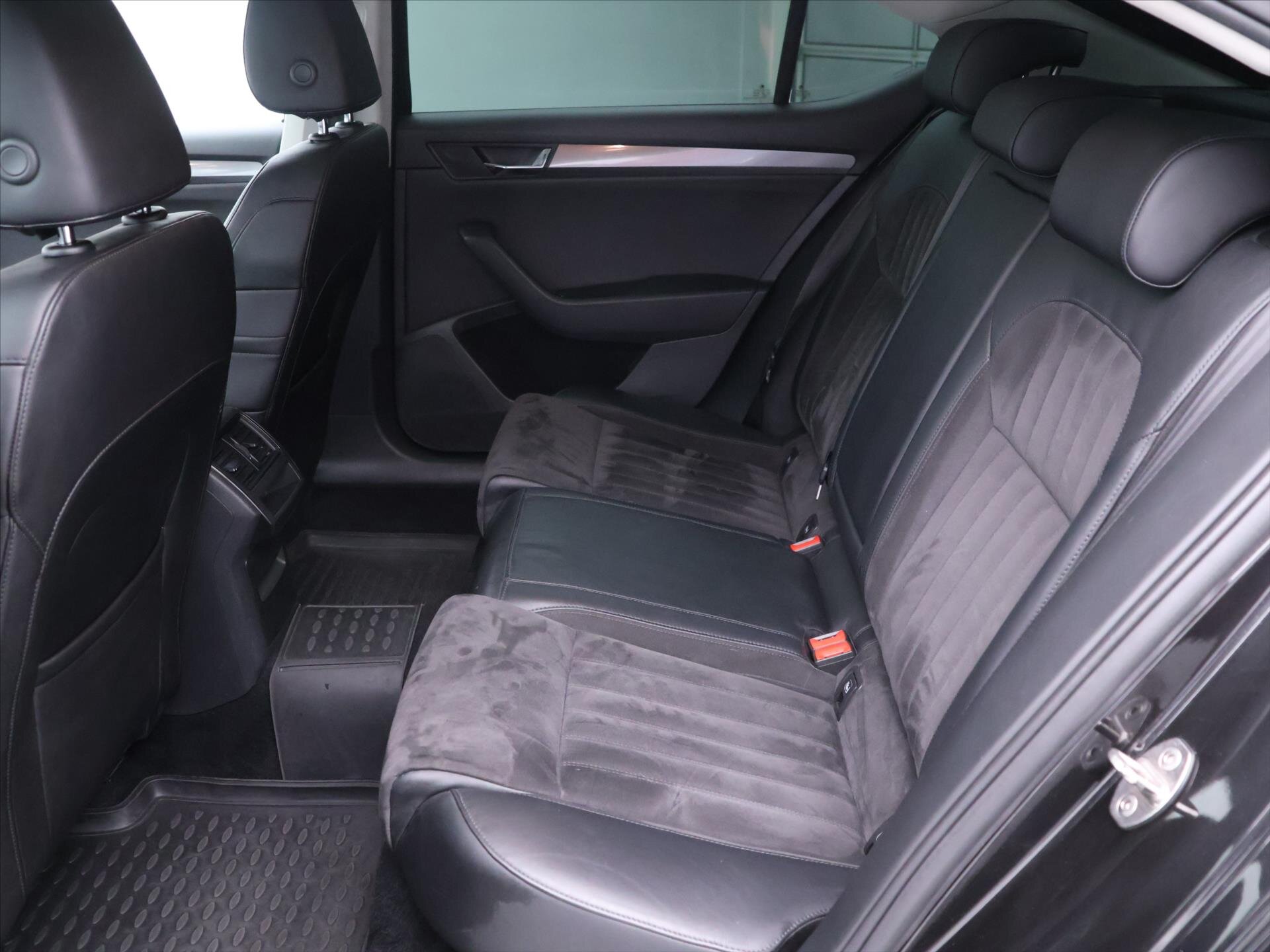 Škoda Superb Sedan 2,0 l 110 kw