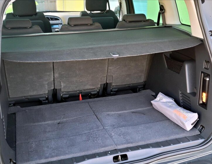 Peugeot 5008 MPV 1,6 l 115 kw