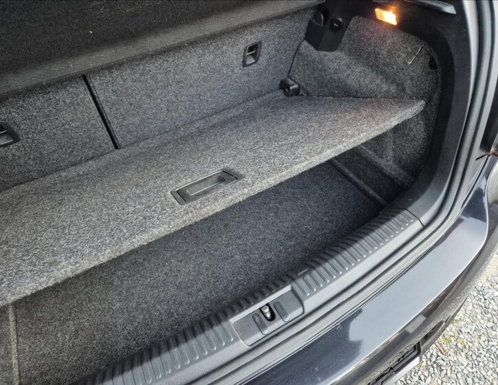 Volkswagen Polo Hatchback 1,2 l 77 kw