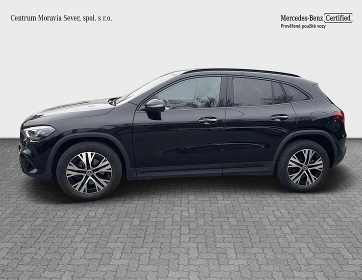Mercedes-Benz GLA 2