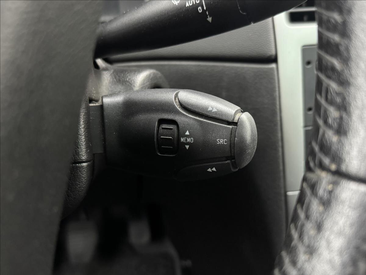 Peugeot 307 Kombi 2,0 l 79 kw