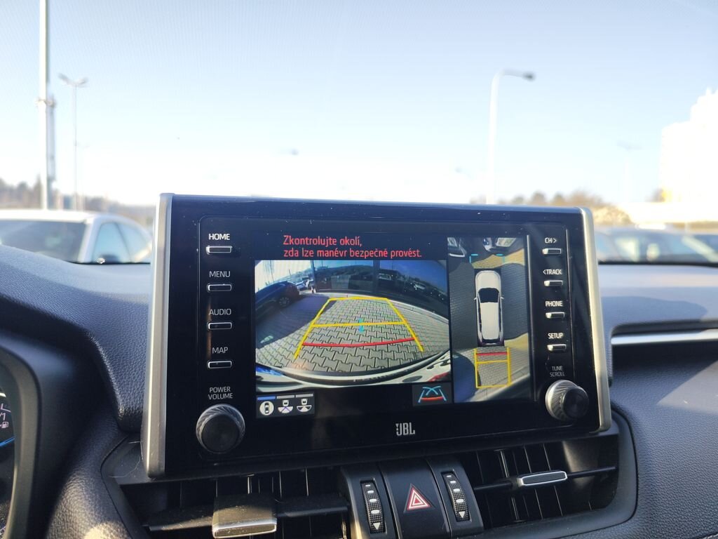 Toyota RAV4 SUV / Terénní 2,5 l 163 kw