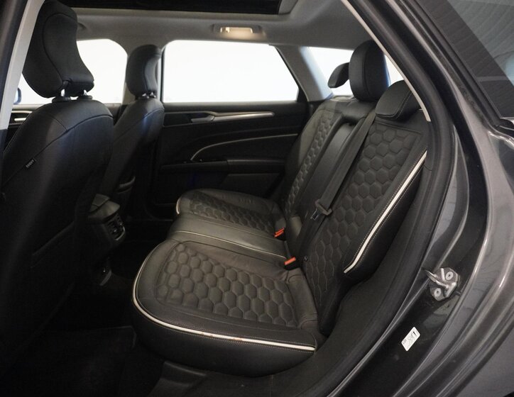 Ford Mondeo Kombi 2,0 l 179 kw