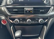 Honda Accord Sedan 1,5 l 141 kw