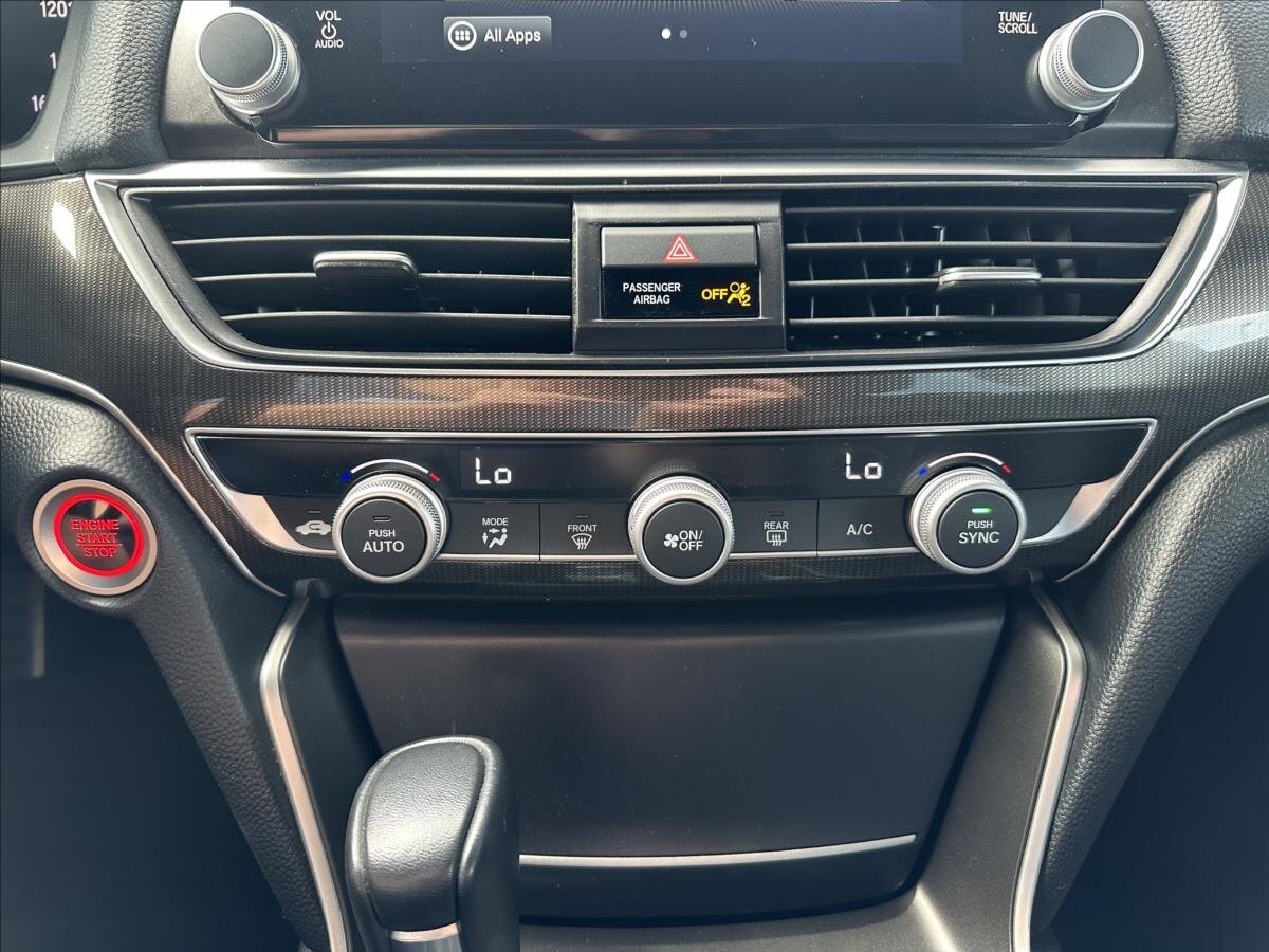 Honda Accord Sedan 1,5 l 141 kw