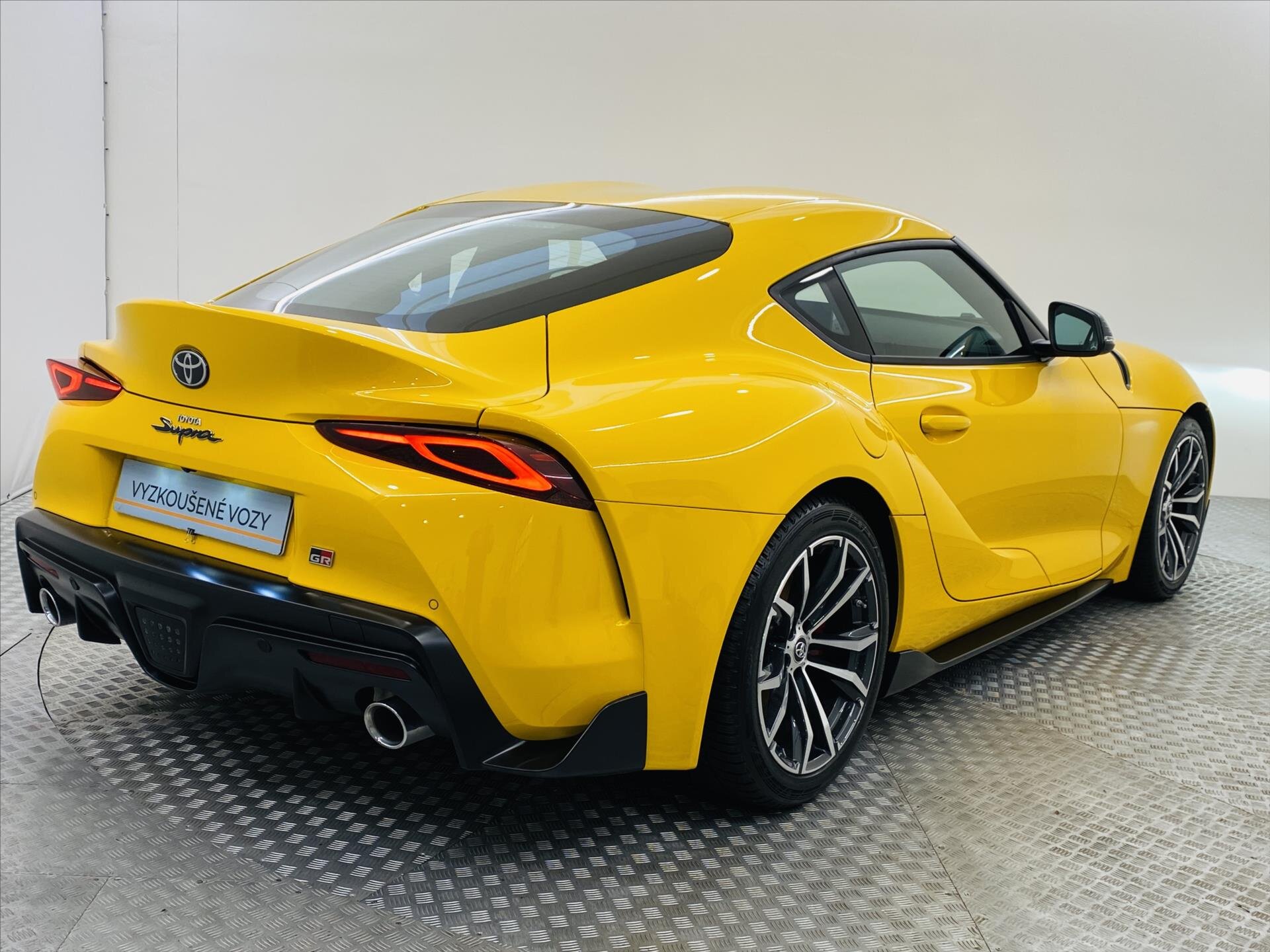 Toyota Supra Kupé 2,0 l 190 kw