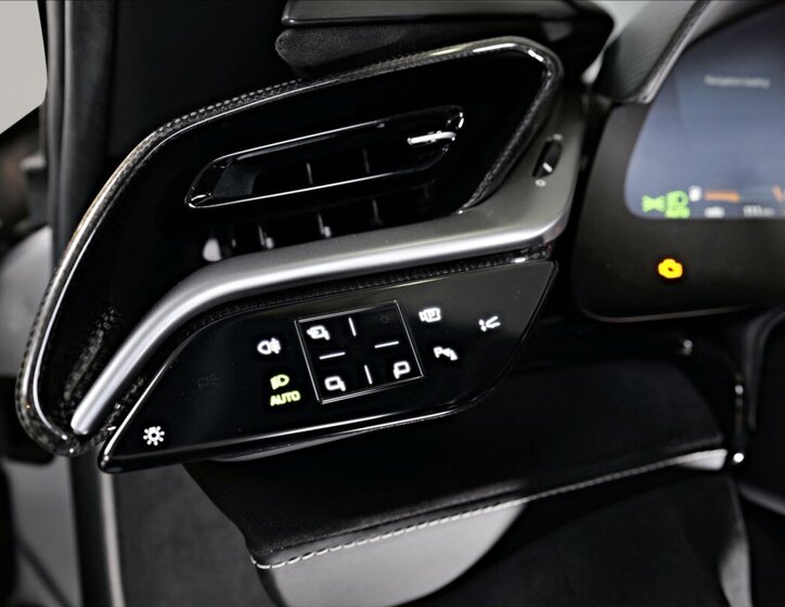 Ferrari SF90 Kabriolet 4,0 l 735 kw