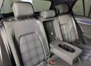 Volkswagen Golf Hatchback 1,4 l 180 kw