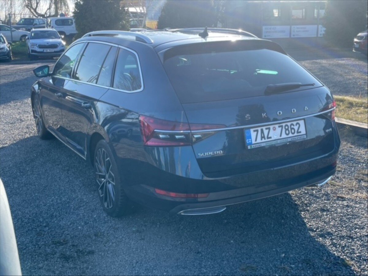 Škoda Superb