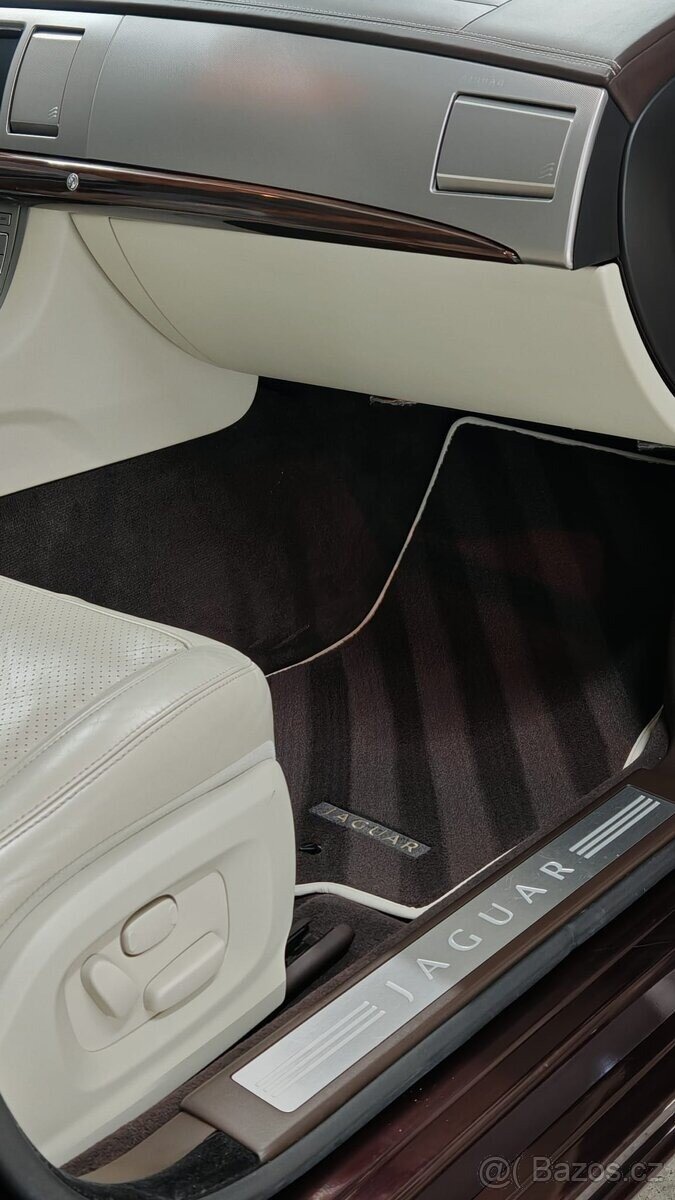 Jaguar XF Sedan 0,0 0