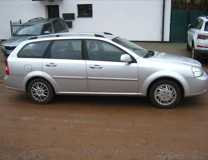 Chevrolet Lacetti 7