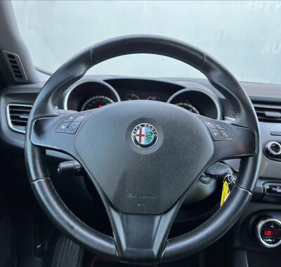Alfa Romeo Giulietta 16