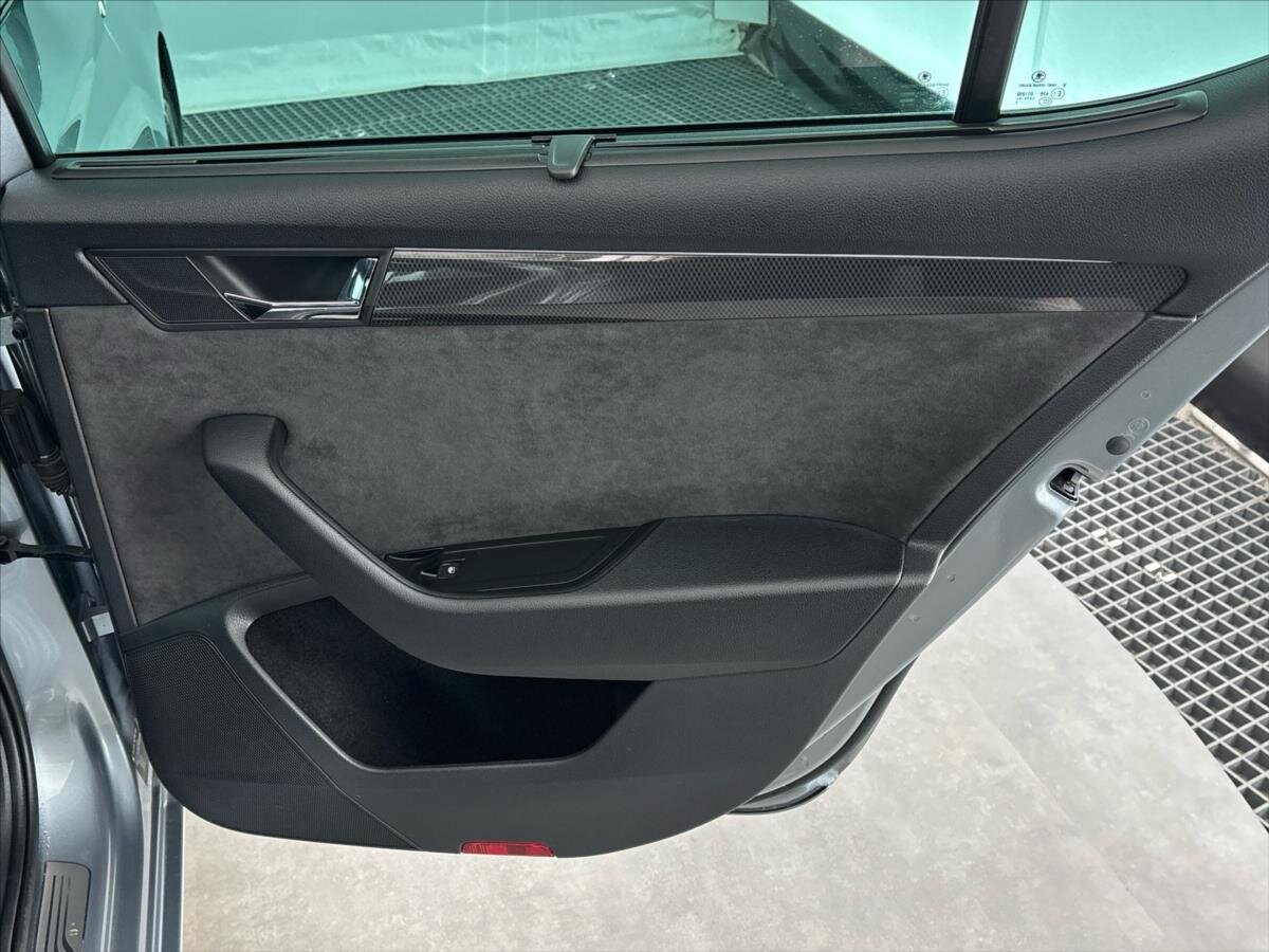 Škoda Superb Liftback 2,0 l 140 kw