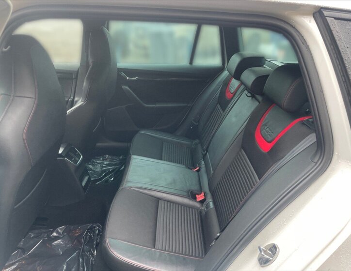 Škoda Octavia Kombi 2,0 l 135 kw