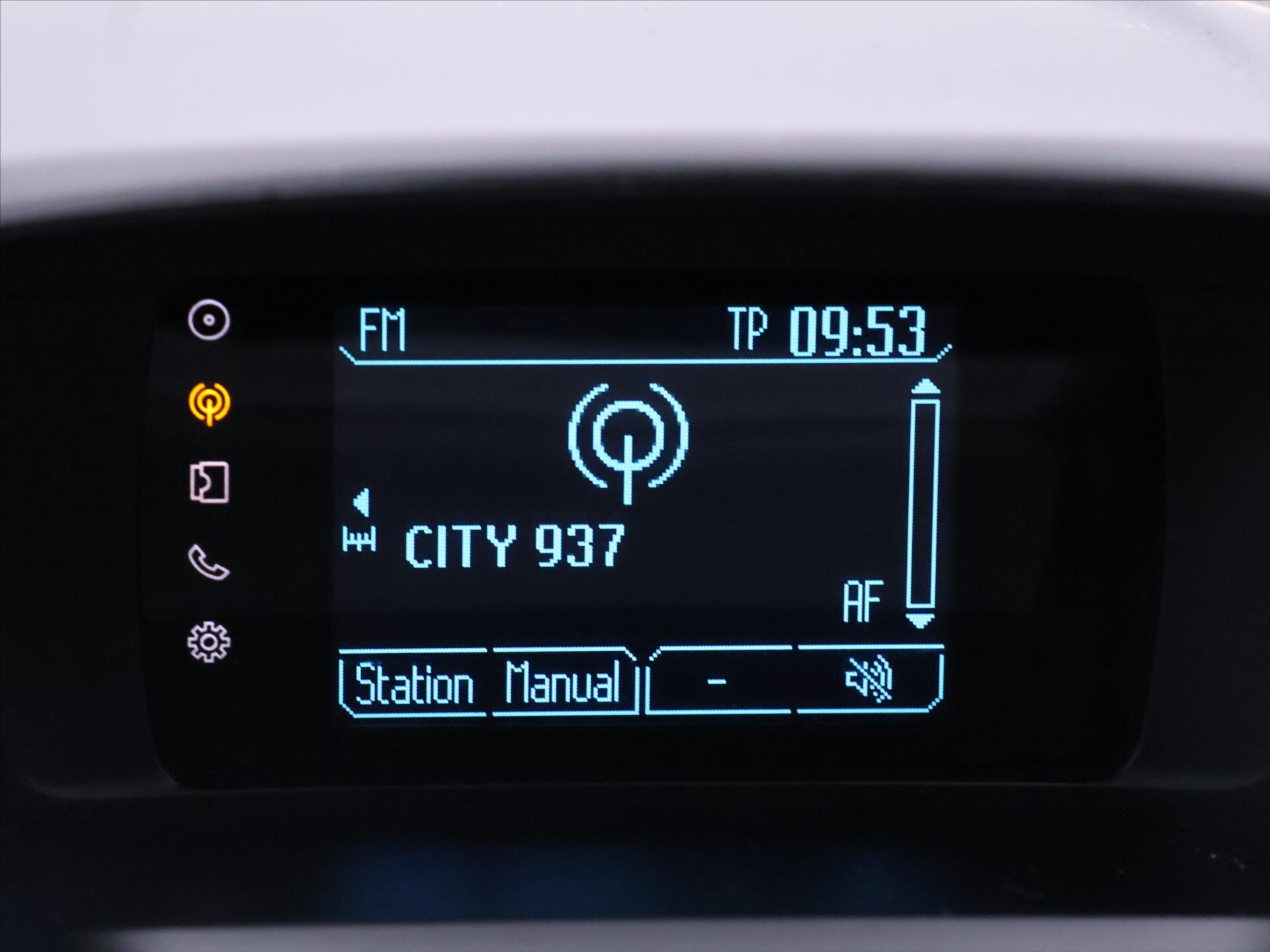 Ford Kuga SUV / Terénní 2,0 l 103 kw