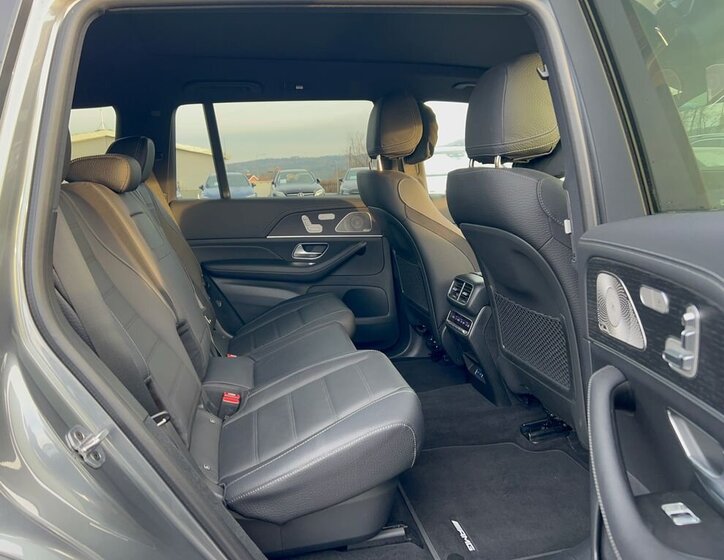 Mercedes-Benz Ostatní 11