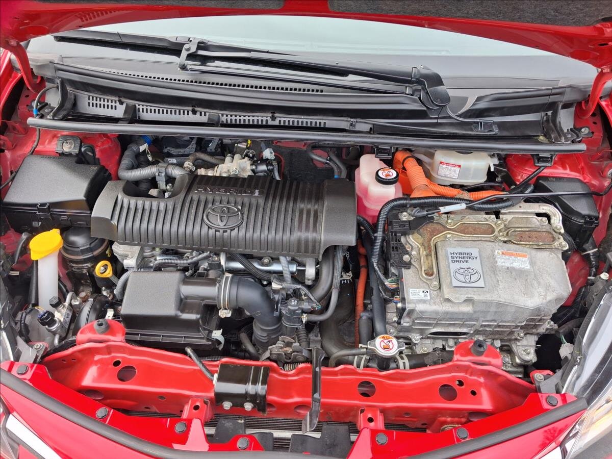 Toyota Yaris Kombi 1,5 l 54 kw