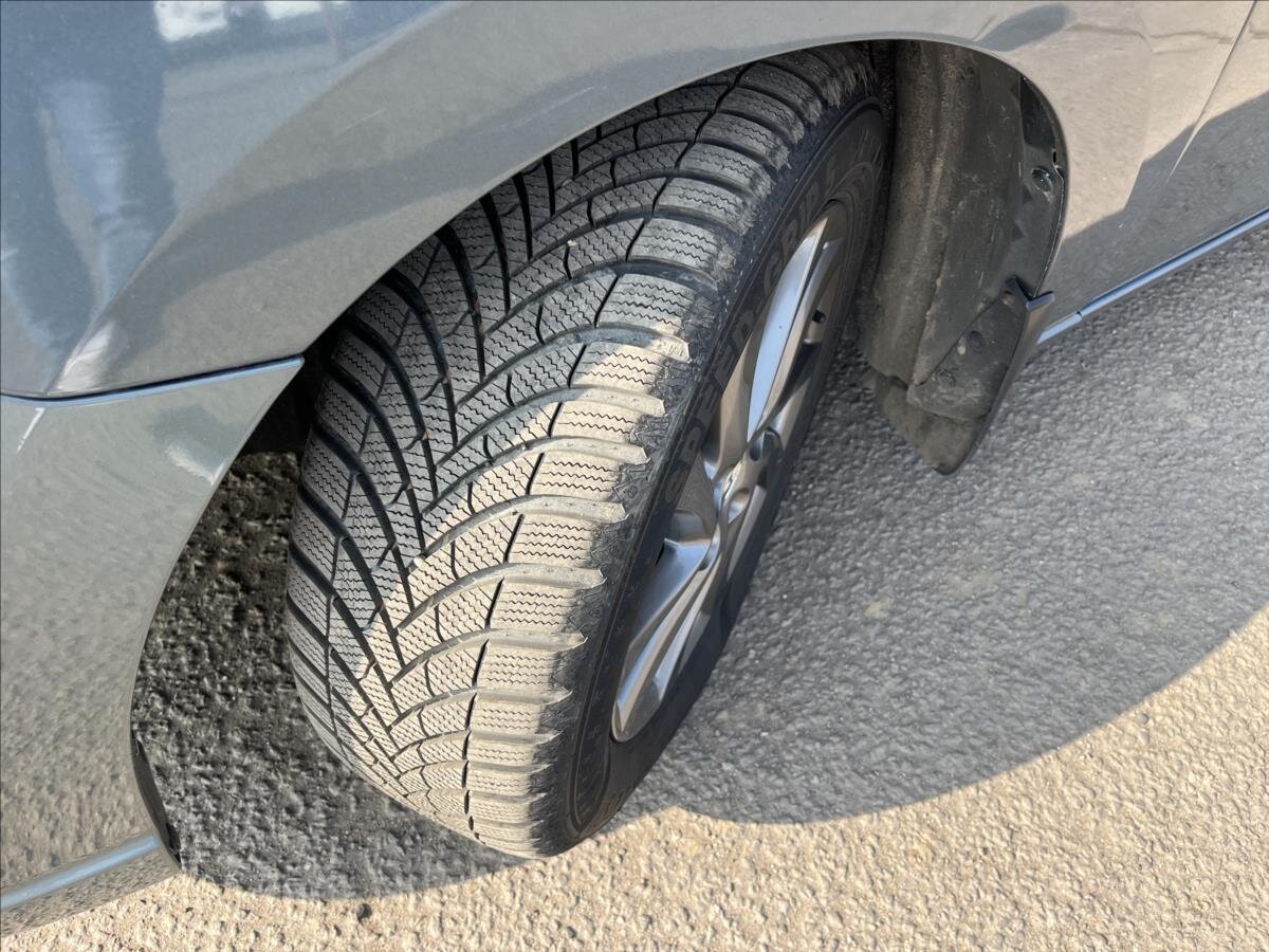 Mazda 5 Kombi 1,6 l 85 kw