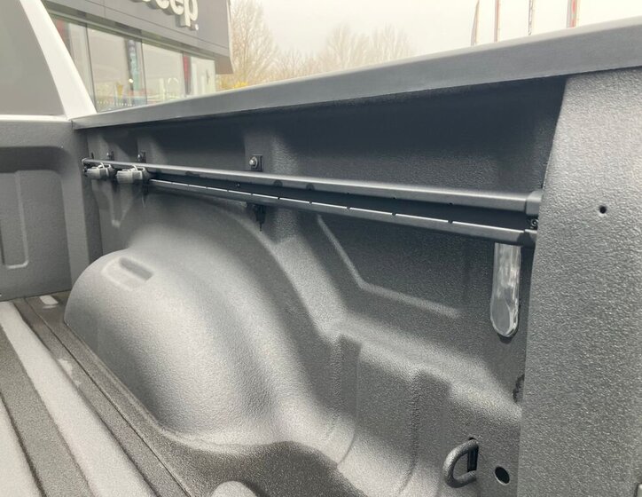 Dodge RAM Pick-up 3,0 l 313 kw