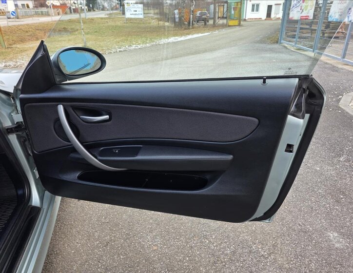 BMW Řada 1 Hatchback 2,0 l 105 kw