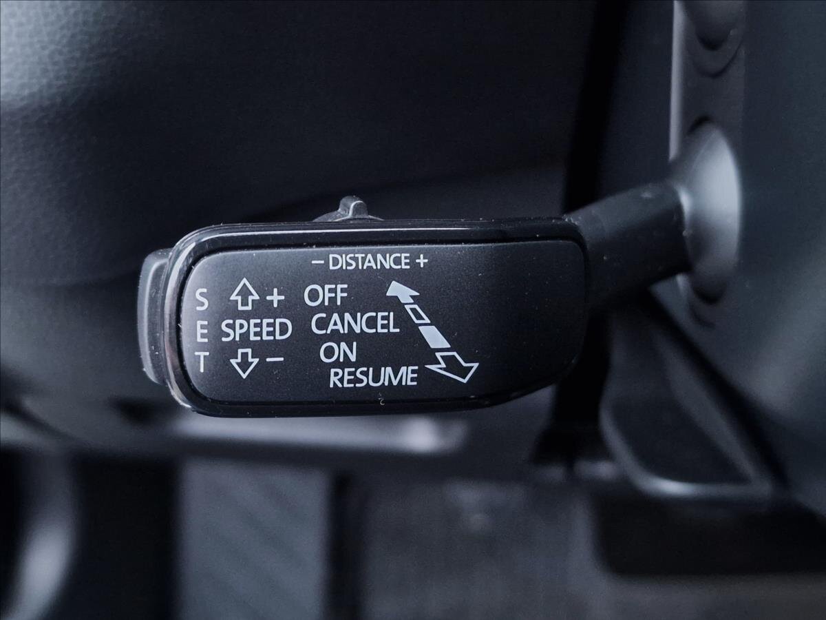 Škoda Karoq SUV / Terénní 2,0 l 110 kw