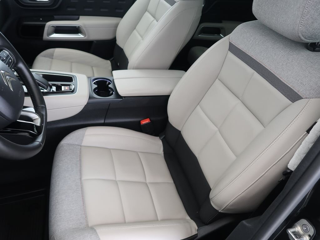 Citroën C5 Aircross SUV / Terénní 1,6 l 133 kw