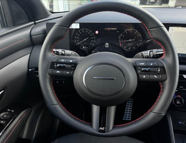 Hyundai Tucson SUV / Terénní 1,6 l 110 kw