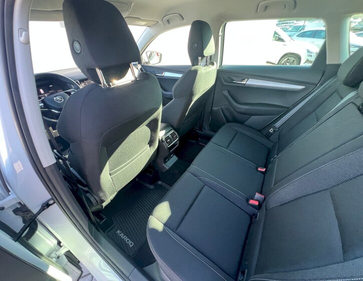 Škoda Karoq SUV / Terénní 1,5 l 110 kw