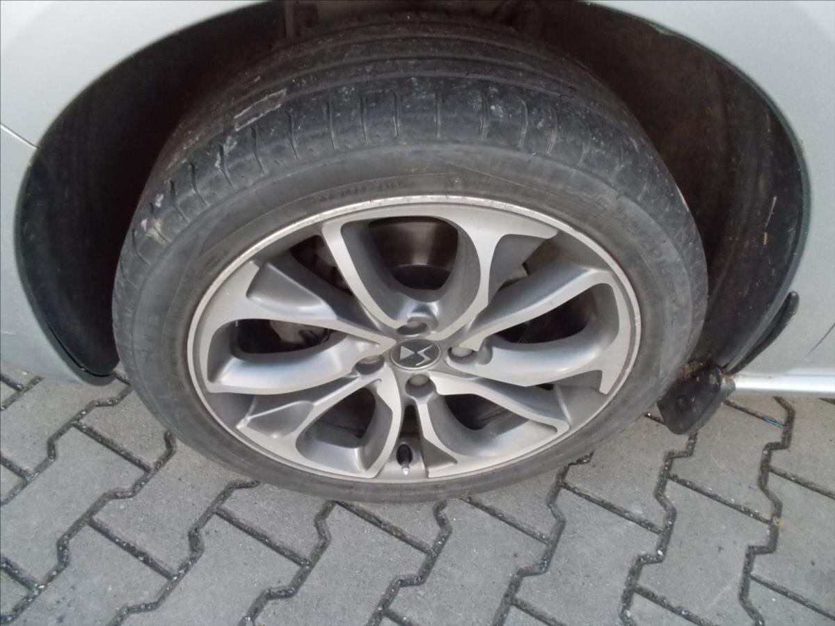 Citroën DS4 Hatchback 1,6 l 120 kw