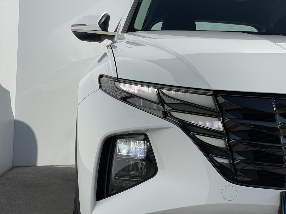 Hyundai Tucson SUV / Terénní 1,6 l 195 kw