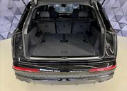 Audi SQ7 38