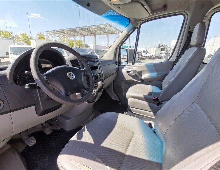 Volkswagen Crafter 6