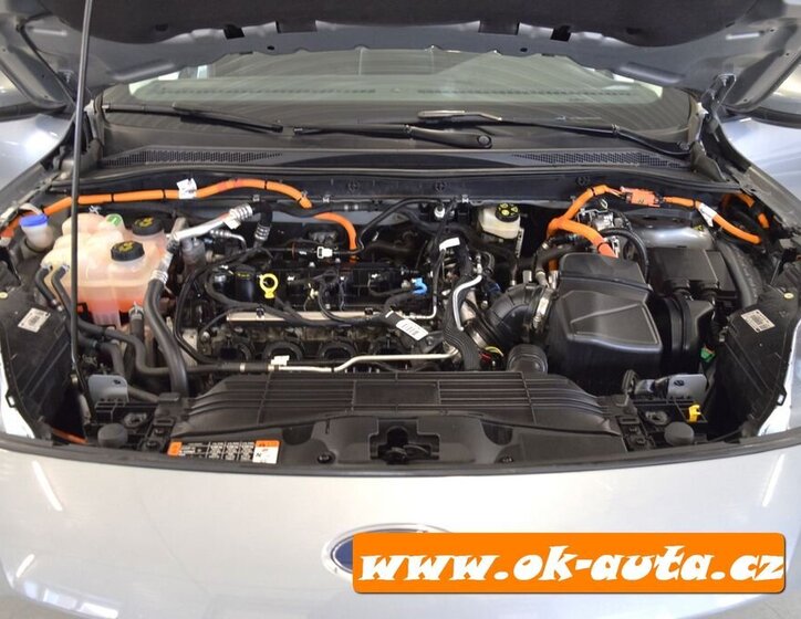 Ford Kuga SUV 2,5 l 165 kw