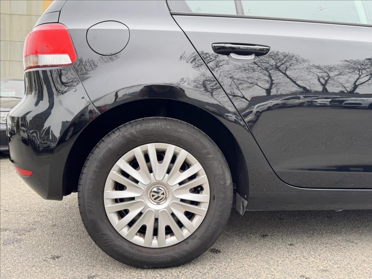 Volkswagen Golf Hatchback 1,6 l 77 kw