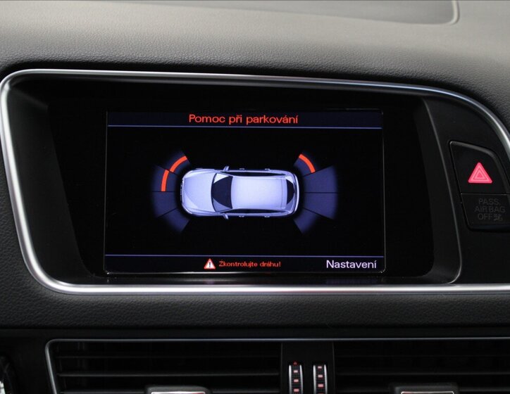 Audi Q5 SUV 2,0 l 140 kw