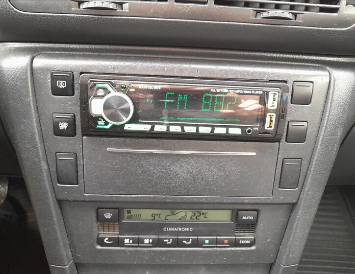 Škoda Superb Sedan / Limuzína 1,9 l 74 kw